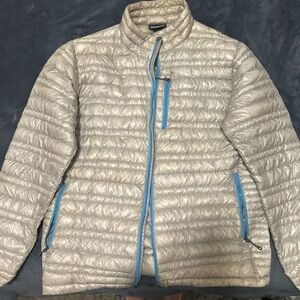 Patagonia Men’s Grey Puffer Jacket